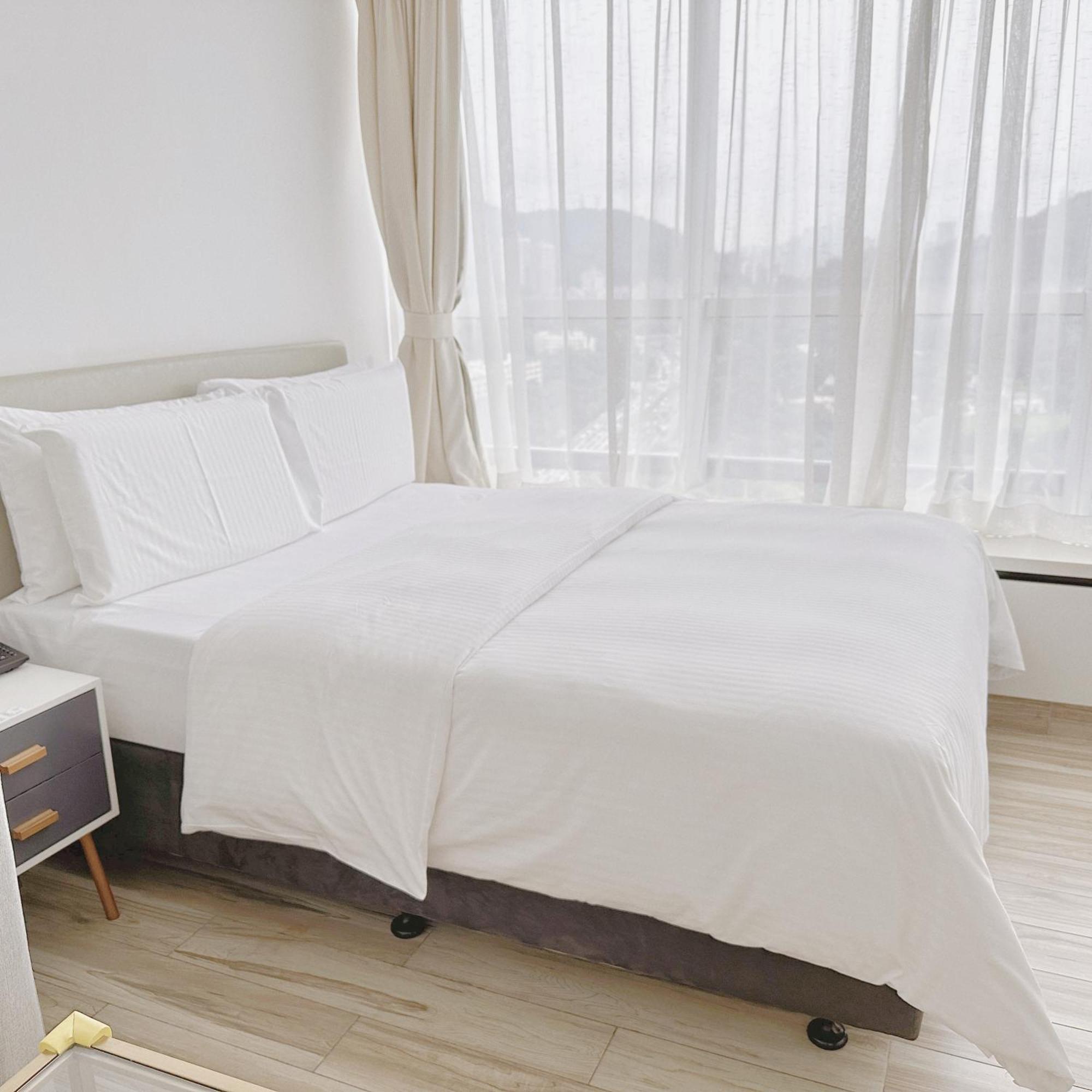 Golden Central Hotel Serviced Residence-Xin Hao E Du Shenzhen Bagian luar foto
