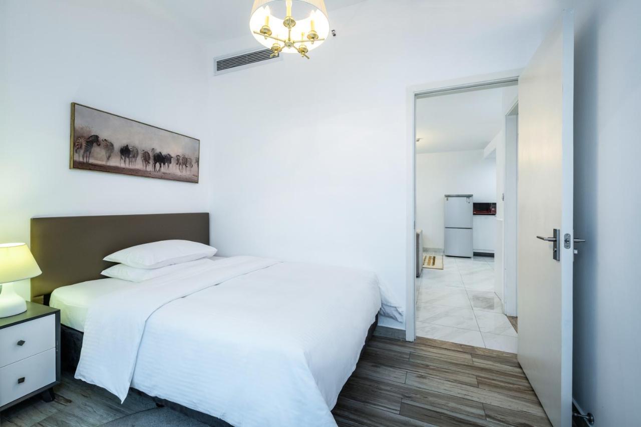 Golden Central Hotel Serviced Residence-Xin Hao E Du Shenzhen Bagian luar foto